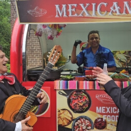 Vegan Mexican foodtruck The Taco Express