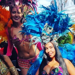 Braziliaanse Show met Danseressen en DJ