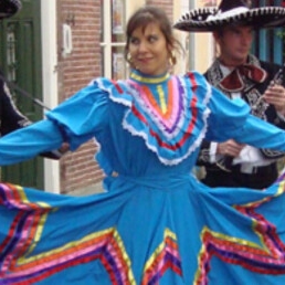 Cinco de Mayo show en workshop