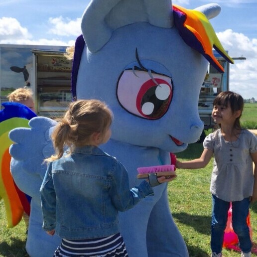 Karakter/Verkleed Zoetermeer  (NL) Pony Poets Kinderact Mascotte