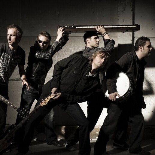 Singing group 's Graveland  (NL) Van Binnen Pop Show