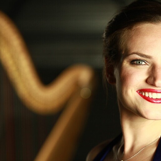 Harpist Amsterdam  (NL) Harpiste Emilie