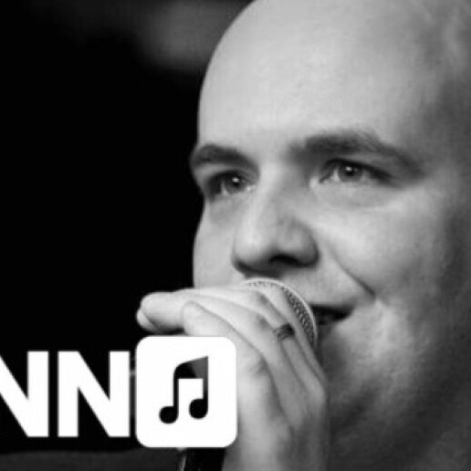 Singer (male) Maarssen  (NL) “DENN Goes International”