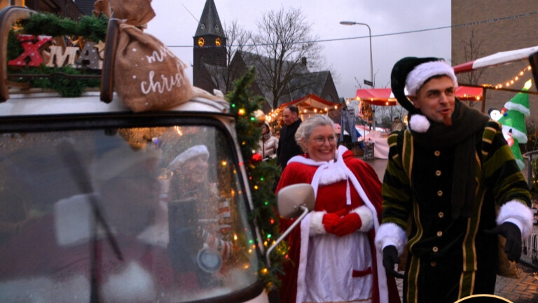 Santa's tuktuk kerst parade