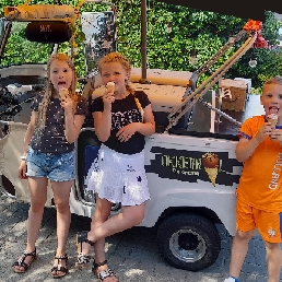 De (schep) IJS tuk-tuk Foodtruck