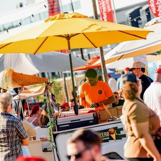 Food truck Ridderkerk  (NL) The (scoop) Ice cream tuk-tuk Foodtruck