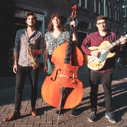 Dupa Trio - Retro jazz band