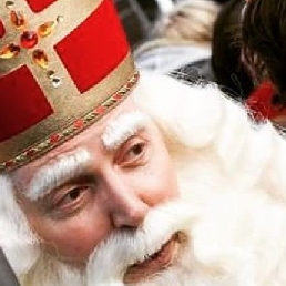 De echte Sinterklaas met 2 Pieten