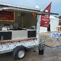 Foodtruck Dronten  (NL) Ambachtelijke Poffertjeskraam huren