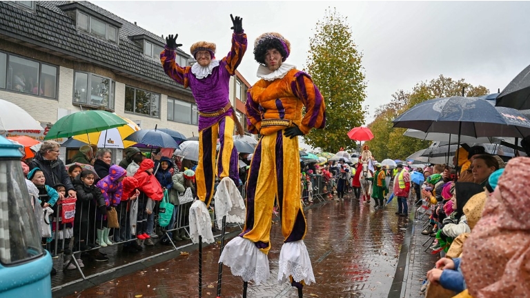 Kunstige pieten op stelten