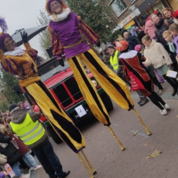 Roetveegpiet op stelten!