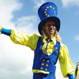 Actor Winterswijk  (NL) Mr. Europe on stilts!