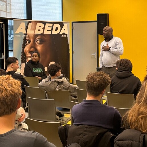 Trainer/Workshop Barendrecht  (NL) From Trash 2 Cash (voor scholen)