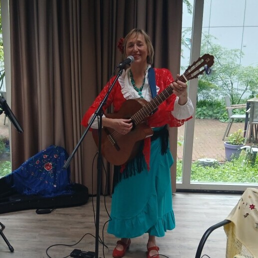 Trainer/Workshop Helmond  (NL) Workshops muziek & beweging oa senioren