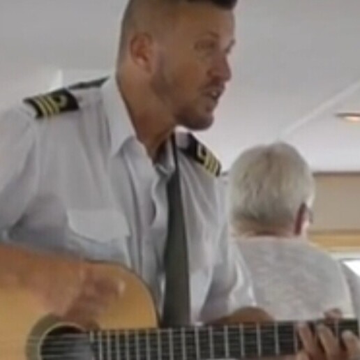 Guitarist Eindhoven  (NL) The living jukebox