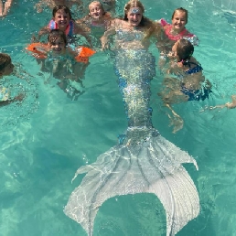 A mermaid at your children's party!