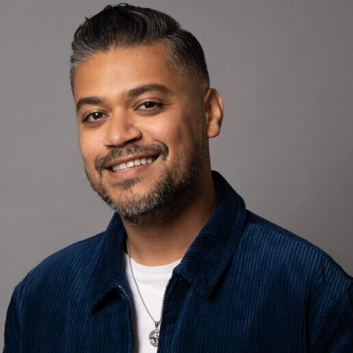 Singer (male) Rotterdam  (NL) Party Singer Nilson Silva (All-Round)