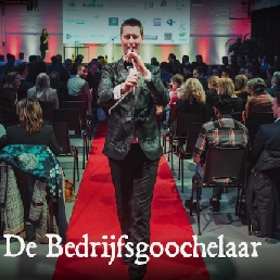 Goochelaar Wageningen  (NL) De Bedrijfsgoochelaar: Op het Podium