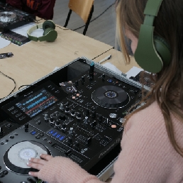 children's party learning Djen