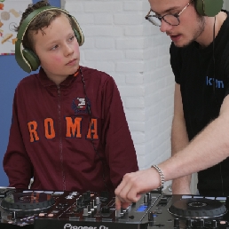 kinderfeestje leren Djen