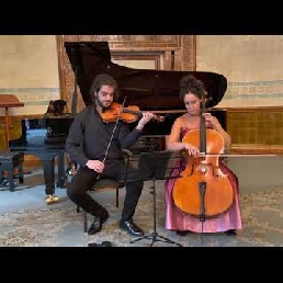 London Strings's Duo