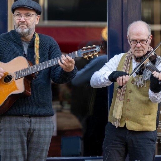 Band Den Haag  (NL) DuoPompage brengt sprankelende swingjazz