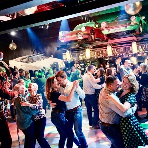 Zanger Utrecht  (NL) Showbird zanger inhuren? William