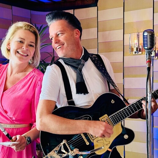 Singing group Utrecht  (NL) Live duo William & Lieke