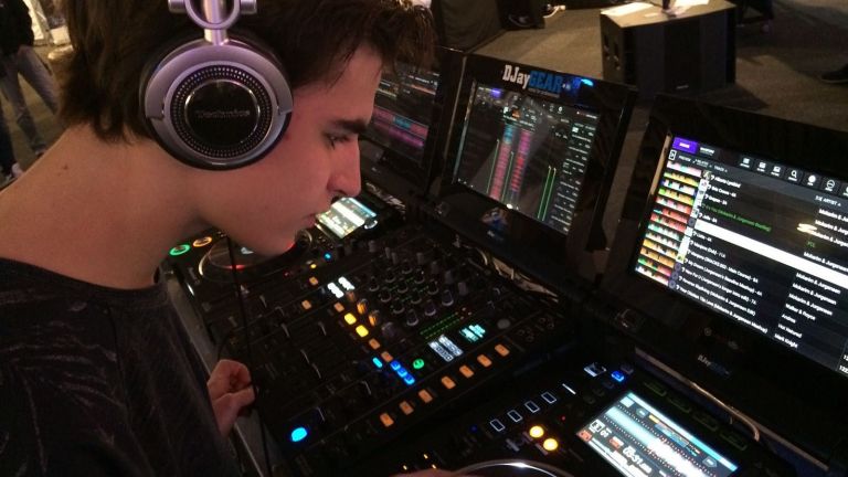 DJ Maarten