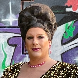 Bingo & Optredende Drag Kitty Glamourus