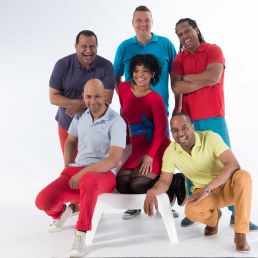 LA FIESTA ALLROUNDBAND