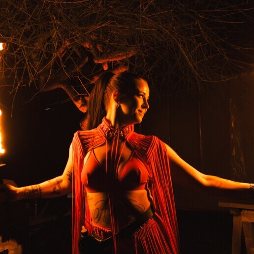 Stunt show Roelofarendsveen  (NL) Small fire show - Merel Adriana