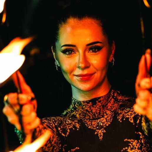 Stunt show Roelofarendsveen  (NL) Fire Entrance Show - Merel Adriana