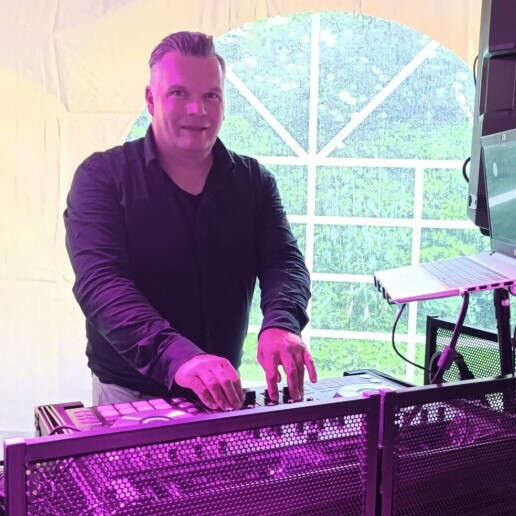 Drive-in show Nijverdal  (NL) Party DJ Xander