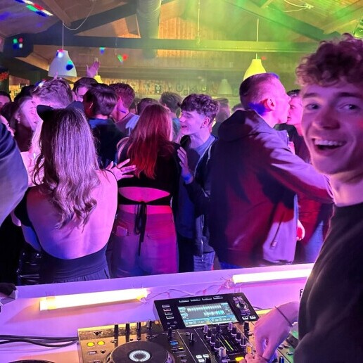 DJ Bodegraven  (NL) Allround Party DJ Martijn