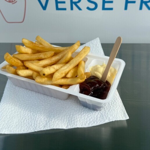 Foodtruck Den Haag  (NL) FRIETKRAAM & VEGA(N)SNACKBAR op locatie!