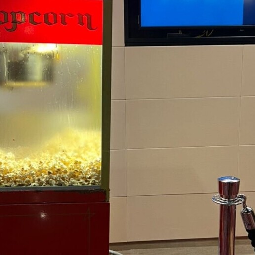 Food truck Den Haag  (NL) Original Retro Popcorn Cart