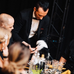 Table magician Chris Williams