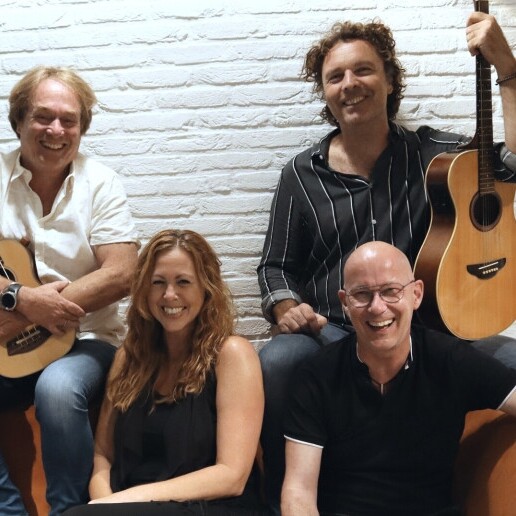 Band Utrecht  (NL) Acoustic Garden