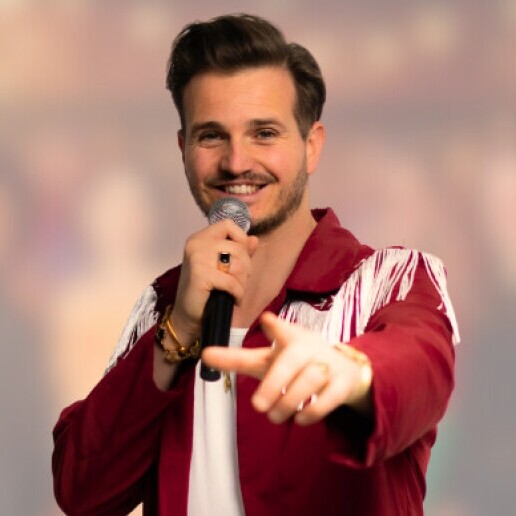 Singer (male) Someren  (NL) Party singer Tiago da Silva