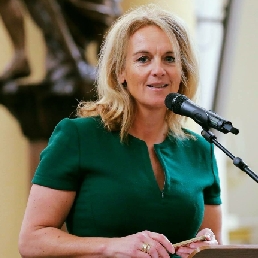 Lonneke Deutekom - presentator