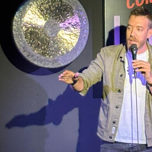Cabaret Sliedrecht  (NL) Nadaav: Standup Comedy