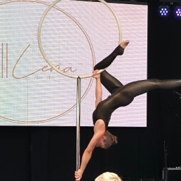 Acrobat Tessenderlo  (BE) Lollipop Acrobatics Act