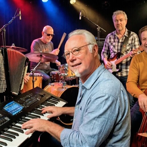 Zanger Dinteloord  (NL) Wim Hijnen: Country Zanger/Entertainer