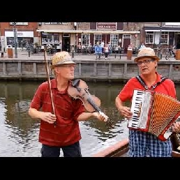 Frejleche Frajnde klezmer duo