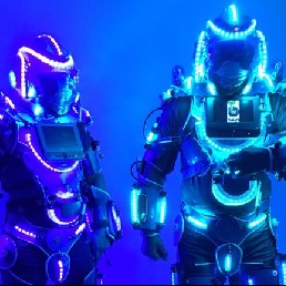 Blu Stilt Walkers Led Robot act