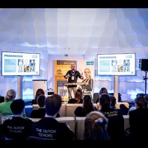 Speaker Sittard-Geleen  (NL) Peter van Kempen / Groovy Business