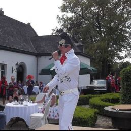 Elvis imitator/act/zanger/tribute/