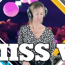 DJ Ridderkerk  (NL) Dj Miss VI (Vrouwelijke Dj/ Female Dj)