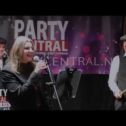 PARTY CENTRAL | CHRISTMAS EDITION